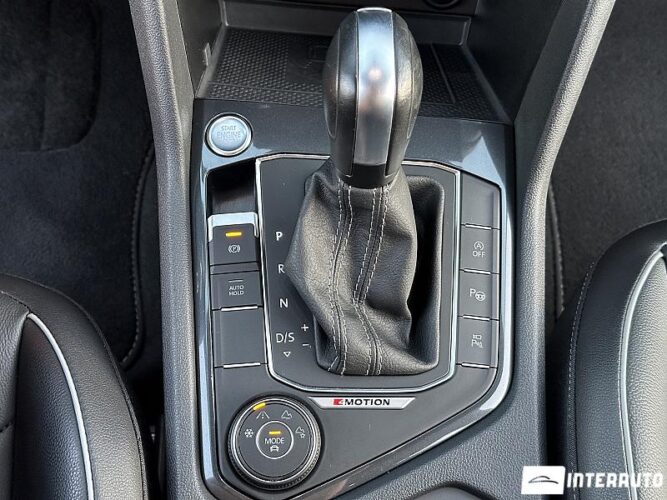 Volkswagen Tiguan 53 interauto-car