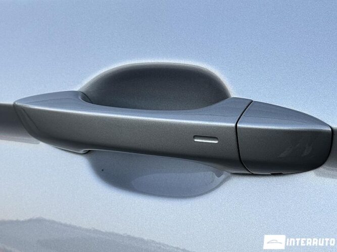 Volkswagen Tiguan 58 interauto-car