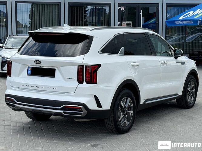 Kia Sorento 44 interauto-car