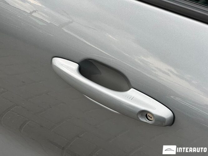 Ford Kuga 34 interauto-car