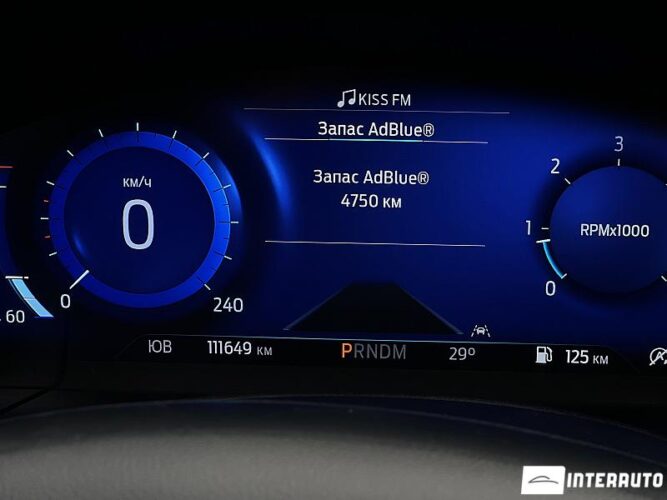 Ford Kuga 39 interauto-car