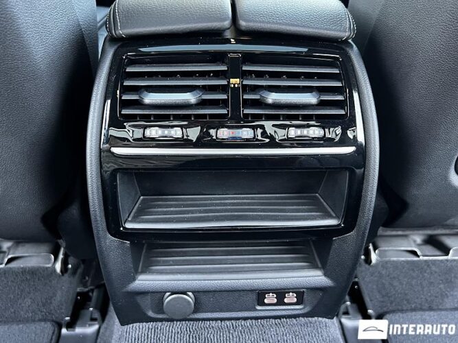 BMW 530e 52 interauto-car