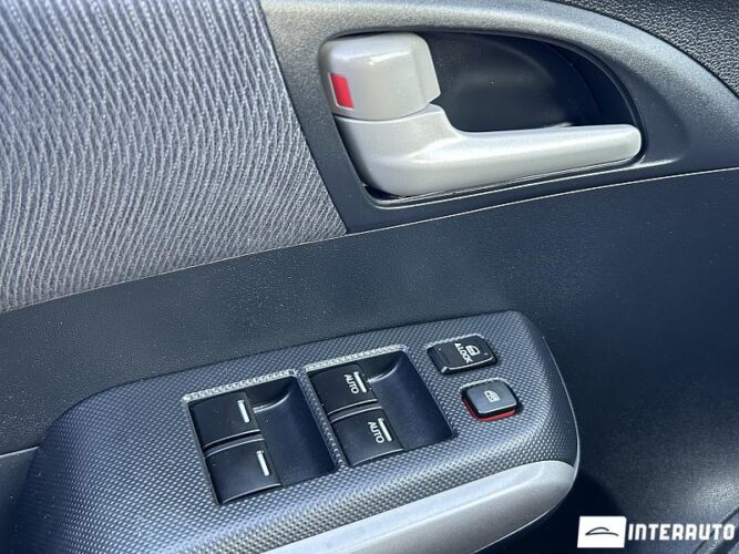 Honda Insight 34 honda Insight 2011