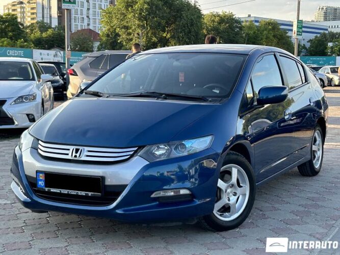 Honda Insight 2011 doar la InterAuto