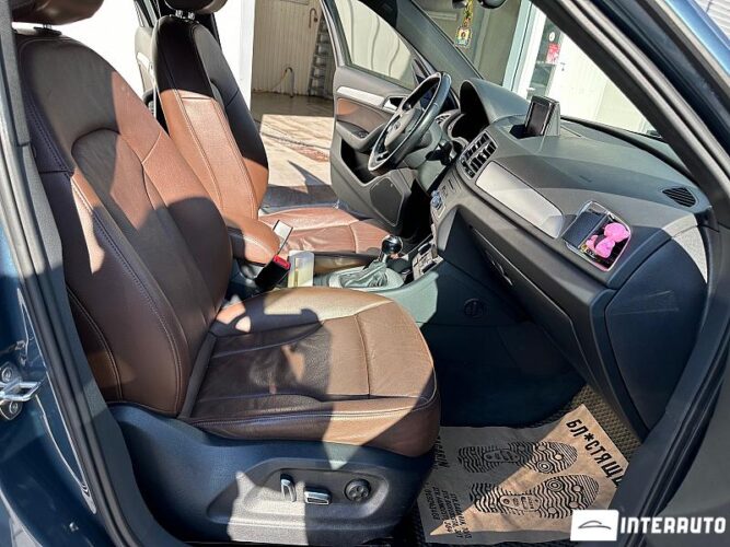 Audi Q3 32 interauto-car