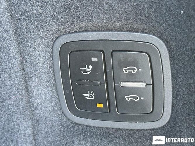 Porsche Cayenne 54 interauto-car