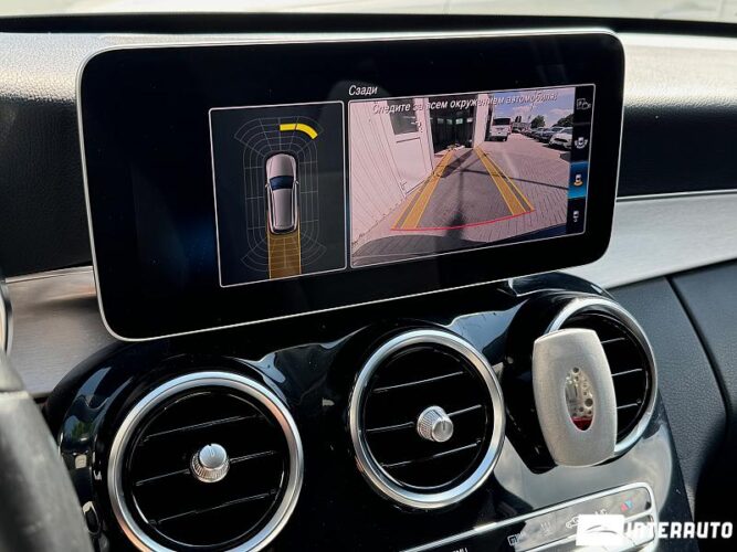 Mercedes C 200 46 interauto-car