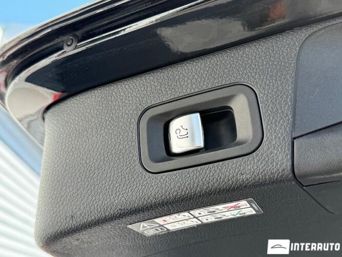 Mercedes C 200 59 interauto-car