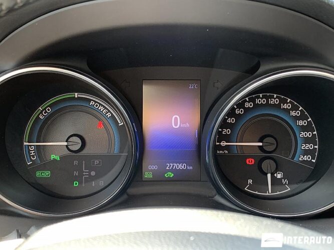 Toyota Auris 41 interauto-car