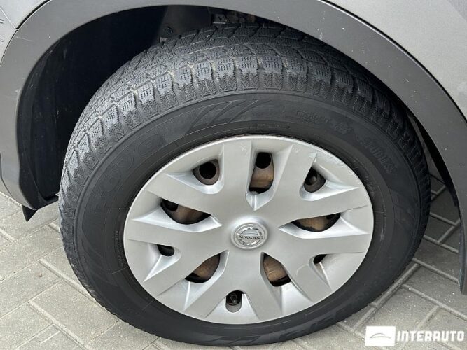 Nissan Qashqai 40 interauto-car