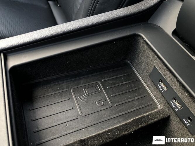 Audi Q7 E-Tron 50 interauto-car