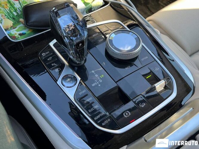 BMW X5 4.5e 44 interauto-car