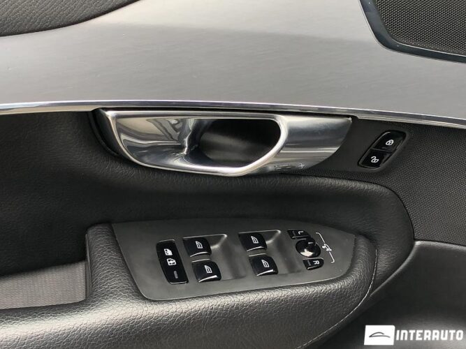 Volvo XC 90 40 interauto-car