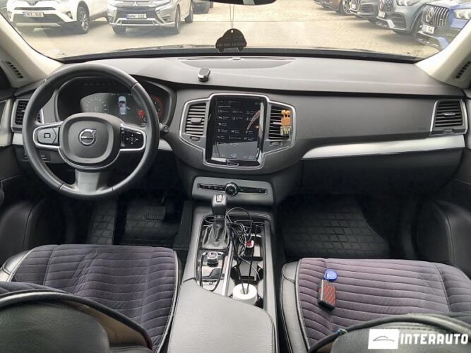 Volvo XC 90 32 interauto-car