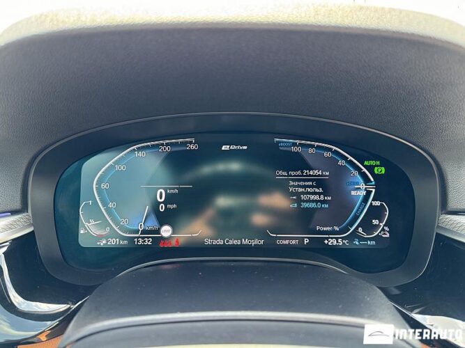 BMW 530e 45 interauto-car