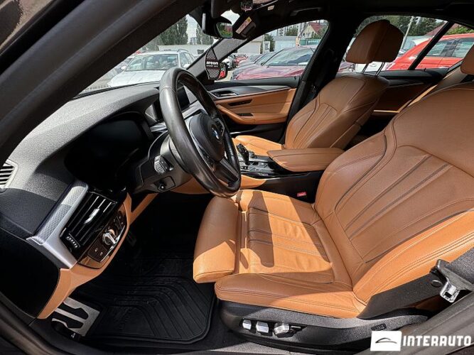 BMW 530e 40 interauto-car