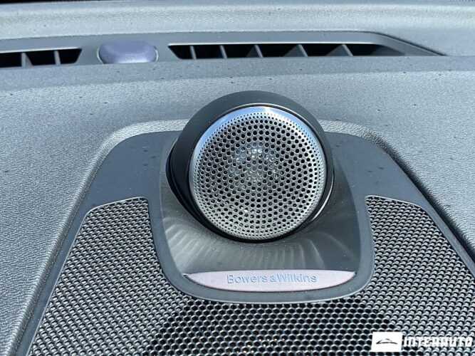 Volvo XC 60 59 interauto-car