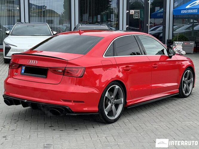 Audi S3 40 interauto-car