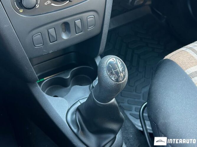 Dacia Logan 35 interauto-car