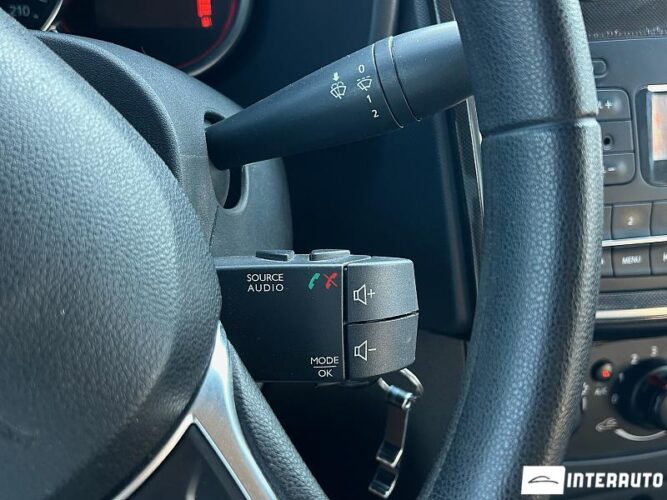 Dacia Logan 32 interauto-car