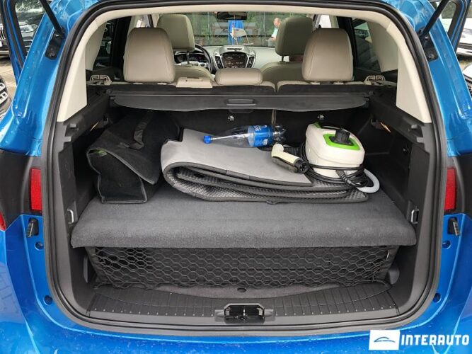 Ford C-MAX 35 interauto-car