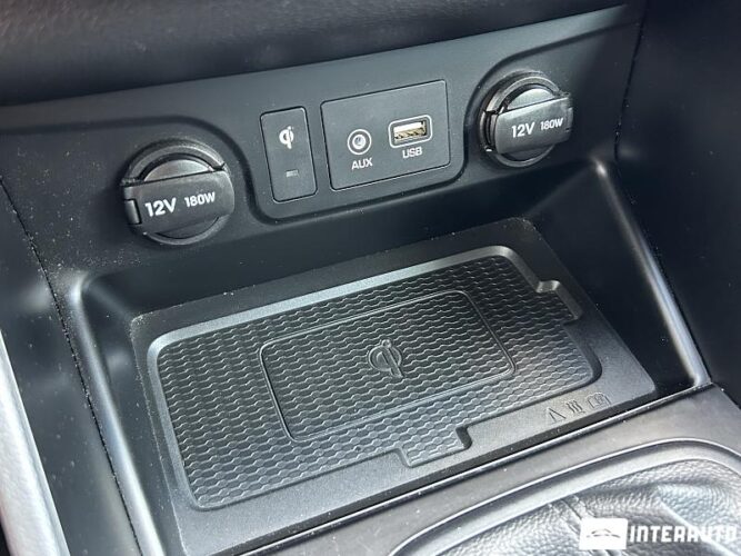 Hyundai Tucson 48 interauto-car