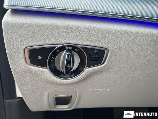 Mercedes E 220 51 interauto-car