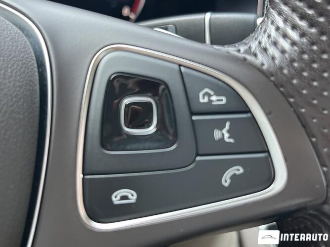 Mercedes E 220 54 interauto-car