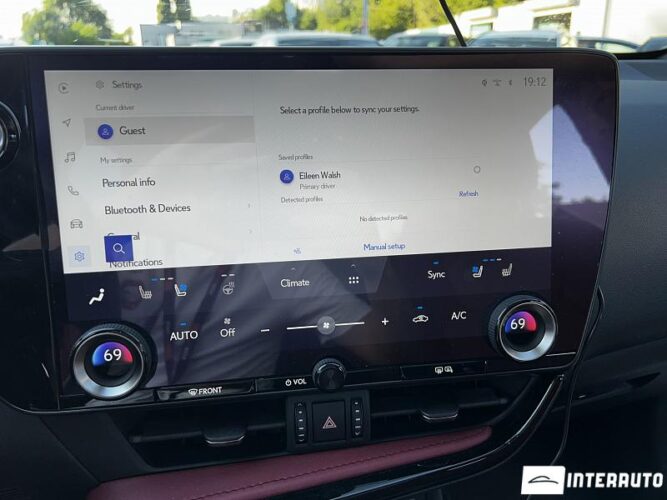 Lexus NX 350H 44 interauto-car