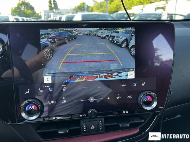 Lexus NX 350H 45 interauto-car