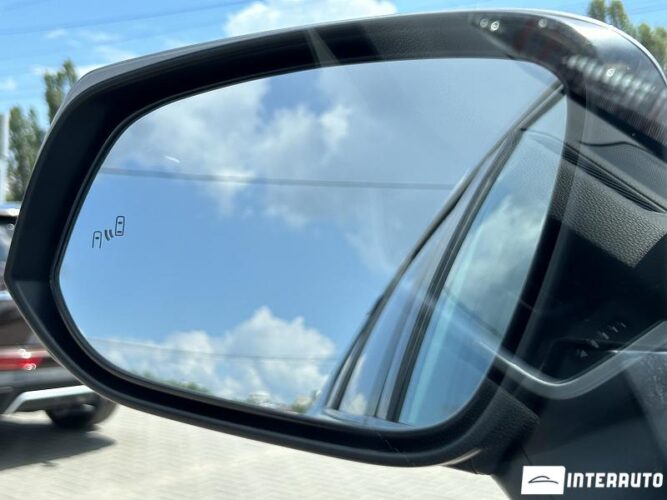 Toyota Rav-4 35 interauto-car