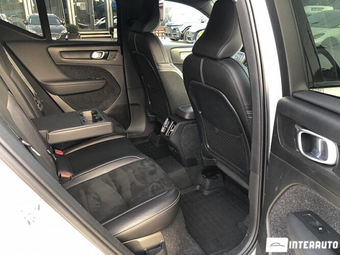 Volvo XC 40 42 interauto-car