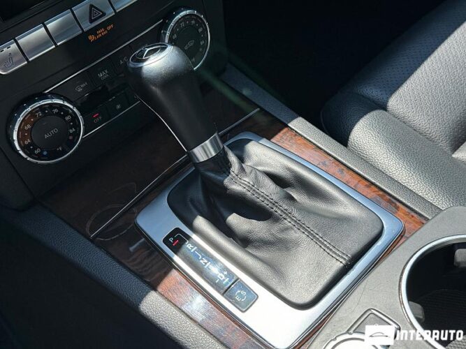 Mercedes C 250 41 interauto-car