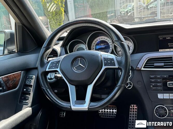 Mercedes C 250 38 interauto-car