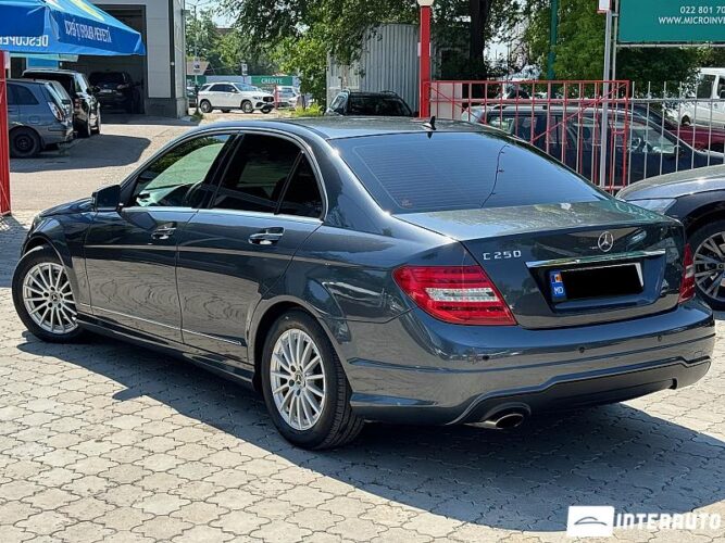 Mercedes C 250 34 interauto-car