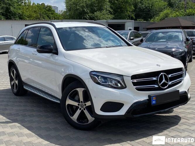 Mercedes GLC 220d 32 interauto-car