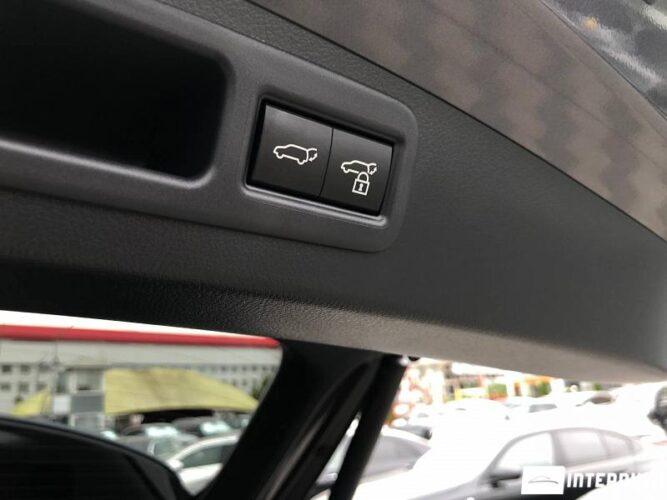 Lexus RX 450h 56 interauto-car