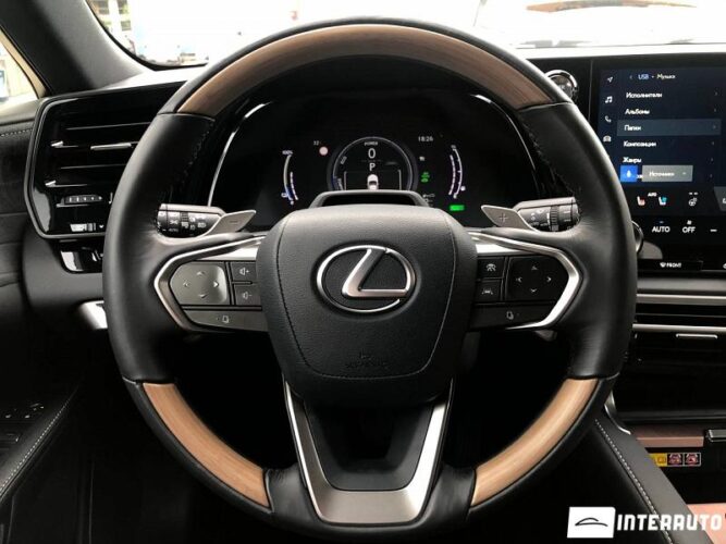 Lexus RX 450h 43 interauto-car