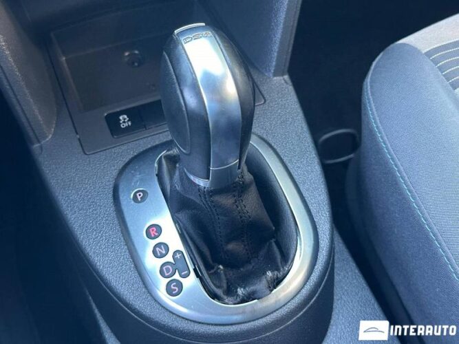 Volkswagen Caddy Maxi 40 interauto-car