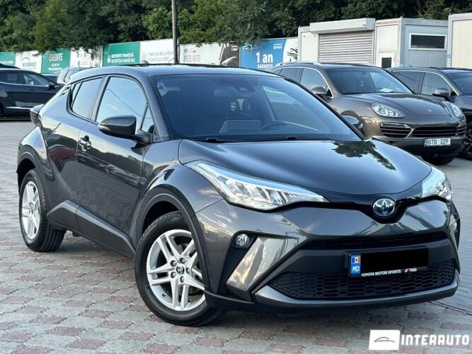 Toyota C-HR 35 interauto-car