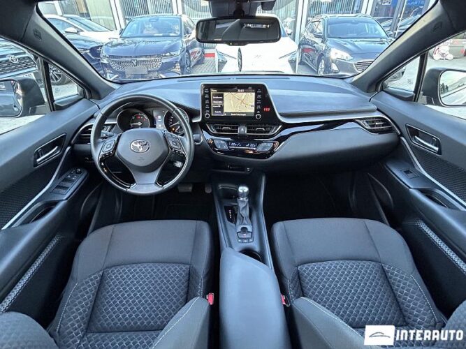 Toyota C-HR 40 interauto-car