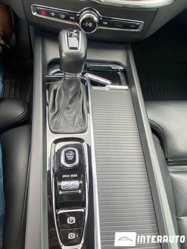 Volvo XC 60 35 interauto-car