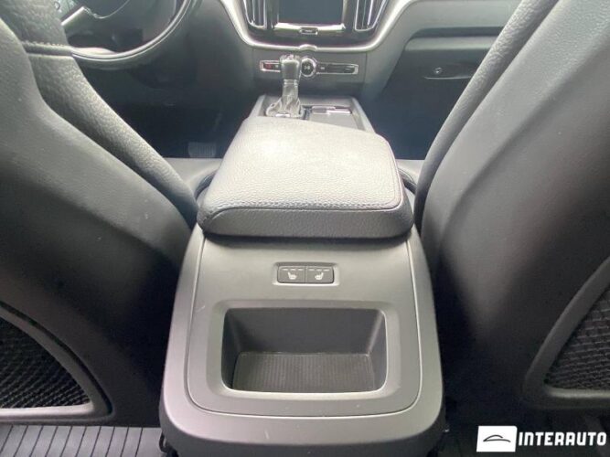 Volvo XC 60 36 interauto-car