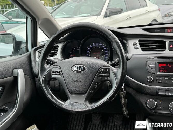 Kia Ceed 35 interauto-car