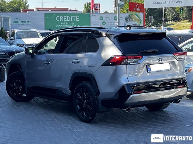 Toyota Rav-4 36 interauto-car