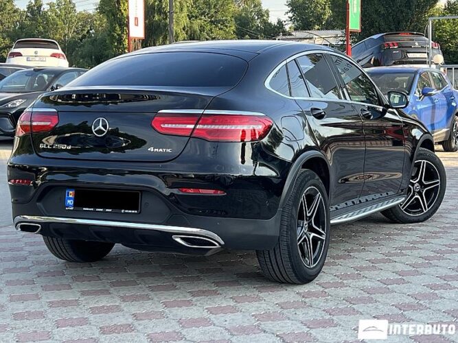 Mercedes GLC 250d Coupe 37 interauto-car