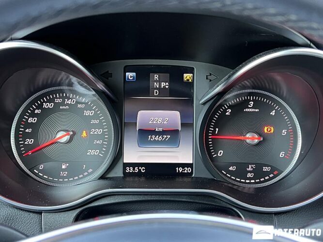 Mercedes GLC 250d Coupe 48 interauto-car