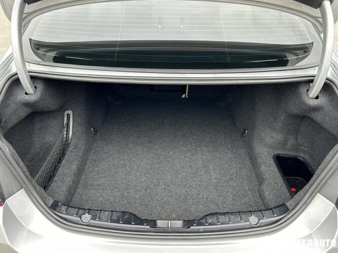 BMW 528 52 interauto-car