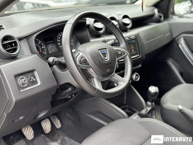 Dacia Duster 36 interauto-car