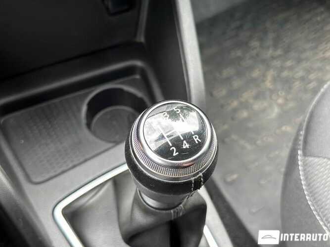 Dacia Duster 43 interauto-car